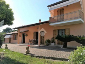 Camera privata in villa con ingresso indipendente e grande giardino Perugia
